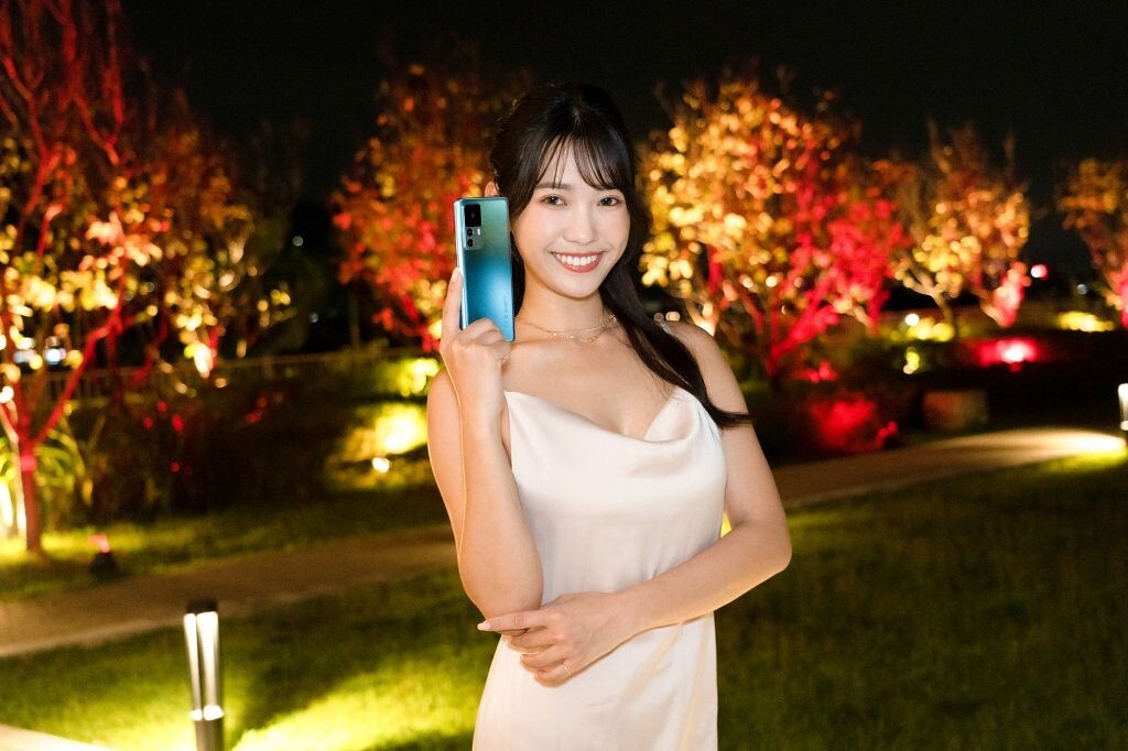 xiaomi 12t series 04 - Xiaomi 12T Series 登台上市！全台首款2億像素超影像系統神機登場！