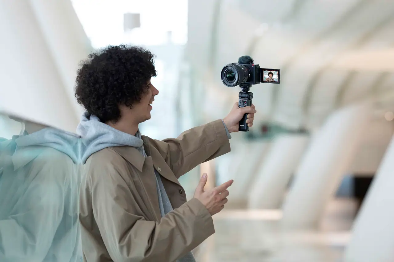 sony vlogging ai zv e1 07 - Vlogging 相機的旗艦新選擇！Sony 全片幅數位相機 ZV-E1 發表！